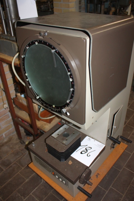 Profile Projector, Mitutoyo, model PJ300