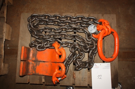 Pallet with lifting chains with lifting brackets, 4000 tons, with approval tag