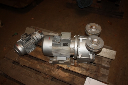 Vacuum pump, Büsch, type LC 0150 A Geo. Capacity 145 m3/min. Vacuum 33 hPa (mbar) + vacuum pump, Büsch, type IC 0030GC