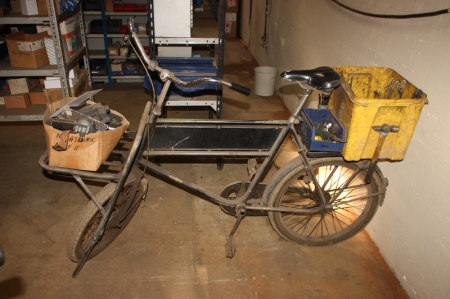 Cykel, SCO, med påmonteret værktøjskasse med indhold