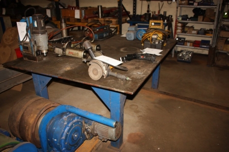 Welding table, 2000 x 1500 x 15 mm, without content