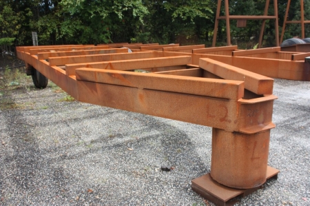Heavy duty trailer (2). Bracket for wheel loader. Total length about 11 meters