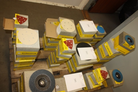 Ca 18 boxes of various grinding wheels and cutting wheels, Klingspor