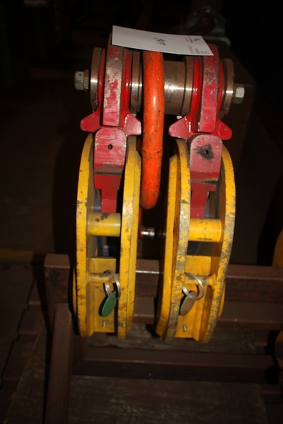 Double sheet metal clamps with bridge, 2 x 20000 kg, 0-80 mm. Approved