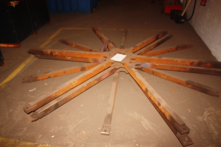 3 x clamping stands for tower sections