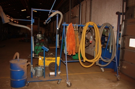 Bottle cart including flex hoses, shackle + power cable, 380 Volt + trailer with extraction arms and filters barrel