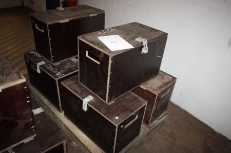 Pallet with 6 x tool boxes, wood, without content
