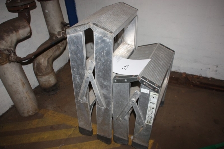2 x aluminium stepladders, Zarges