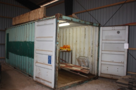 Material Container in hall. 20 feet. Fitted with electricity. Sold without content