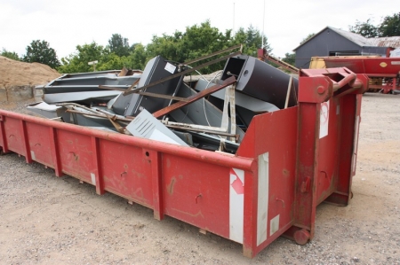 Open container, Al-Intra, type AAC 9.2 to 1531, 9.3 m3. Year 2007. Low, containing metal scrap (must be collected).