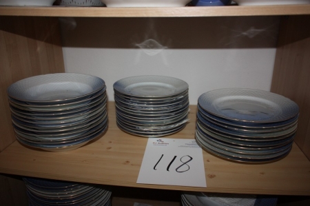 Parts of porcelain service, Bing & Grøndahl, 1 shelf in the closet (deep and flat plates)