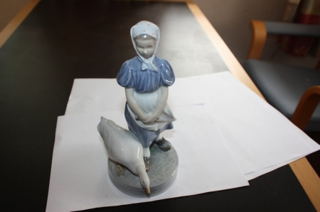 Porcelain figurine, The Goose Girl, Royal Copenhagen