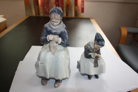 2 x porcelain figurines, Girls with sewing, Royal Copenhagen