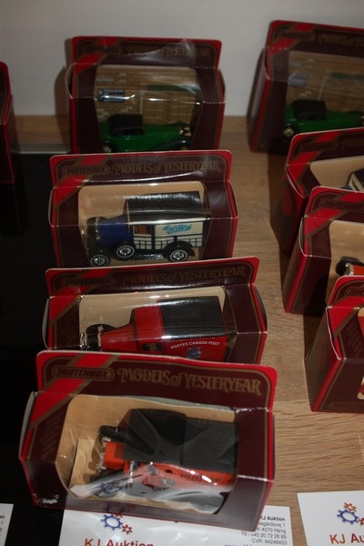4 x modelbiler, Matchbox, © 1984 Matchbox International Limited. Original indpakning, sælges af privat, kun moms på salær