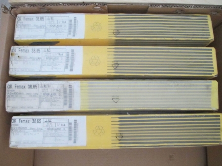 Electrodes, 12 packages, ESAB OK FEMAX, unopened. Has always been in the oven