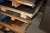 Pladereol med indhold af brugsjern, 7 grene. Indhold: diverse rustfri stålplade, bl.a. 2000x1000mm. Hjørnebeskytter