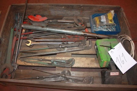 Pallet of miscellaneous Wrenches + Stahl electric hoist, tools, etc.