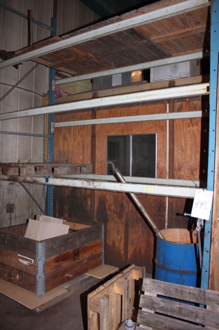 One section pallet racking