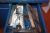 Værktøjsrullevogn, Lista m. skruestik + måleværktøj, Atkins Versatuff 386 + indhold