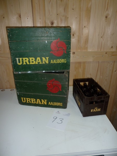 2 x Urban ølkasse, træ, original + Faxe ølkasse med 11 flasker