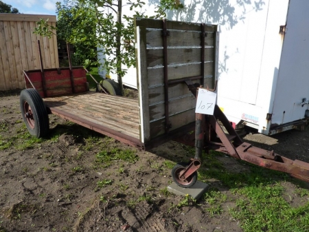 Forest trailer. Sold by private individual. Only VAT on fees.