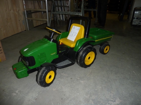 Battery-powered tractor, John Deere + trailer