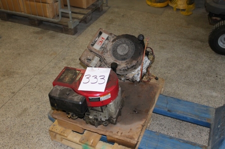 2 pcs. IC engine: 12 hp / 12.5 hp. Sold by private individual. Only VAT on fees.