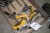 Power circular saw, DeWalt + cordless circular saw + power drill + power grinder etc. on pallets. Sold by private individual. Only VAT on fees.