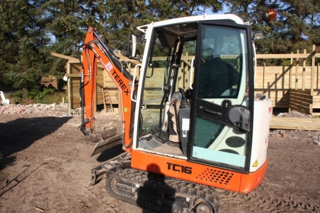 Mini excavator, Terex TC16. Next inspection: 6/15. Hours: 470. Year 2008. Levelining bucket + 3 buckets
