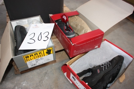 3 pairs of safety shoes, 40 + 36 + 47
