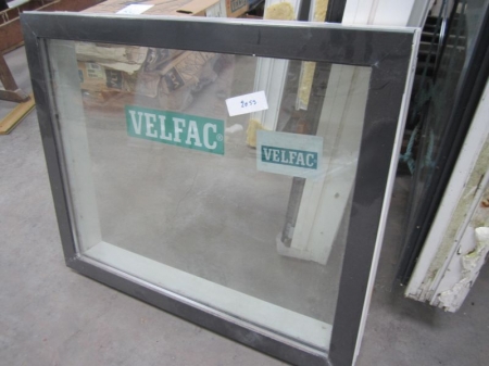 Velfac vindue ca 93x77 cm samt fast Velfac vindue ca 160x30,5 cm, Antracit udv. 