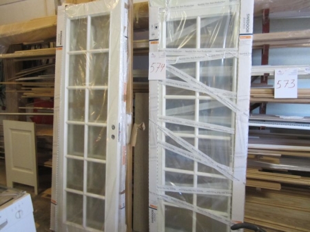 Dørplade i hvid med glas ca 725x2040 mm, 2 stk do ca 625x2040 mm, 1 stk fyldningsdørplade i hvid ca. 625x2040x40mm, ubrugte