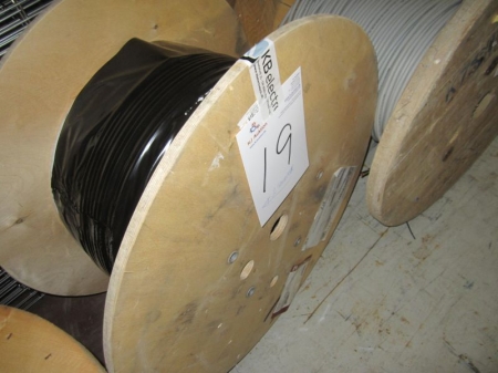 Tromle med 500 m kabel, se foto for specifikation