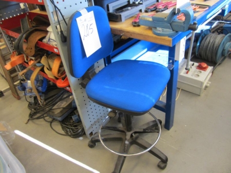 Arbejdsstol med blå stof