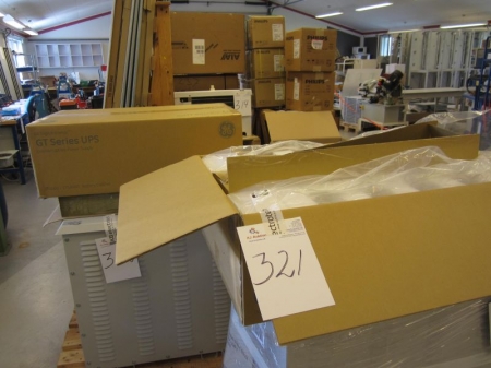 UPS sæt, General Electric GT 6000 i original emballage, 2 kasser tilsammen