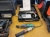 Skruemaskine Panasonic i kiffert med batteri og lader, skruemaskine, måleinstrument 