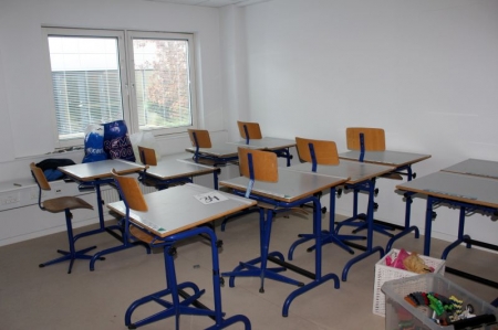 10 pcs. School tables with 8 chairs