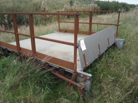Platform to run inside pipes, about 3x3 meters