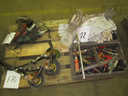 Pallet with work gloves, hand tools and clamps etc.