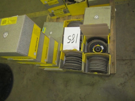 Pallet with grinding wheels, abrasive discs and more, a total of about 14 boxes
