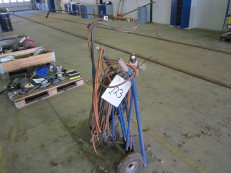 Sack truck and stand with burner, pressure gauge and a long hose