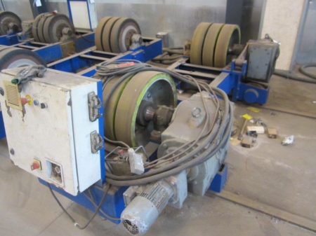 1 set of welding roller bucks on rail wheels, Hendricks 100 tonnes, complete with control unit, cable and remote control, year 2009, 2 x 6 wheel Ø Approximately 700 mm