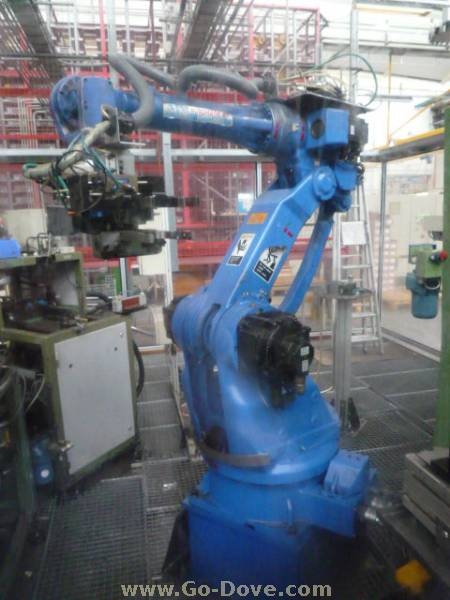 Robot: Motoman SK45. 6 akser med Yasnac MRC CNC styring. Årgang 1998