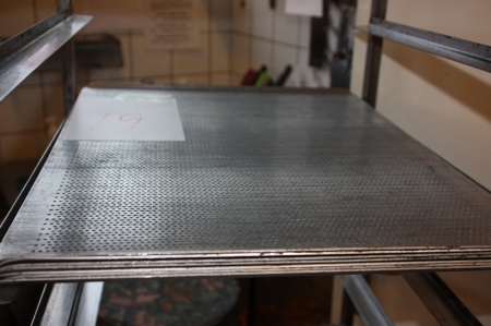 7 perforated baking trays, unused