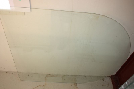 Glass stove floor plate with a curved front. Approx dimension: 100 x 120 x 0.6 cm