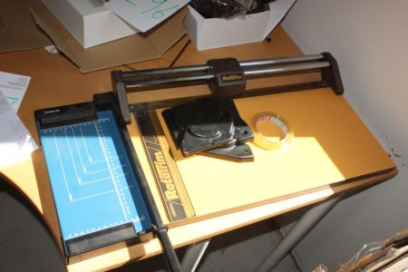 2 x paper cutting machines