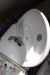 Væghængt  toilet + håndvask med armatur 
