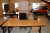 Linak el-hæve-/sænkeskrivebord (bordpladen: B:1.95  cm L: 1,00 cm)  + kontorstol og skuffesektion + bogreol: underskab med rullefront + overskab