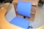 Linak el-hæve-/sænkeskrivebord (bordpladen: B:1.95  cm L: 1,00 cm)  + HÅG kontorstol og skuffesektion + bogreol: underskab med rullefront + overskab