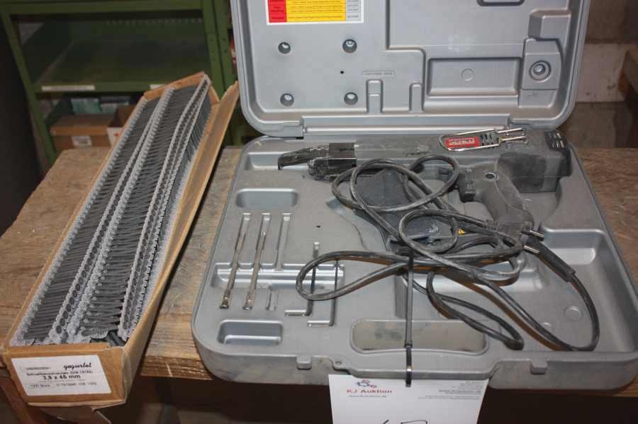 Træ-/gibspladeskruemaskine, Senco Dura Spin DS200-AC + 1 kasse anbrudte skruer 3,9 x45mm KJ Auktion - Maskinauktioner